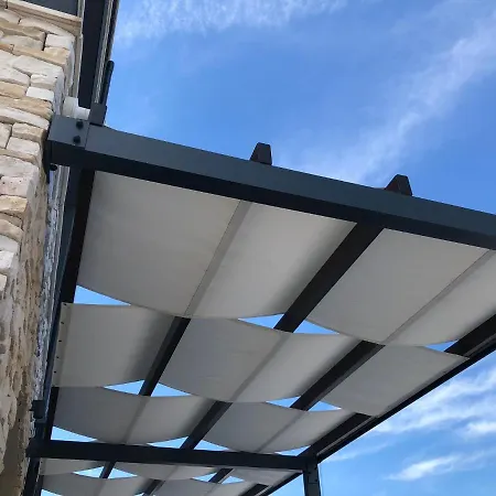 Petrovic Apartment *